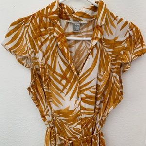 Women’s Buttoned Short Sleeve Dress